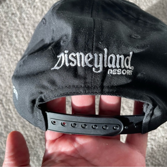 Official Disney Disneyland Resort Haunted Mansion World Premiere Hat - Picture 2 of 5